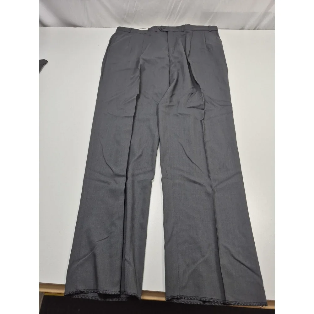 VTG Suit Mens 48 Gray Super 120s Wool 2 Piece 42x36 Business Wedding Canada NWT